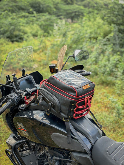 THE JARAKH - TANK BAG