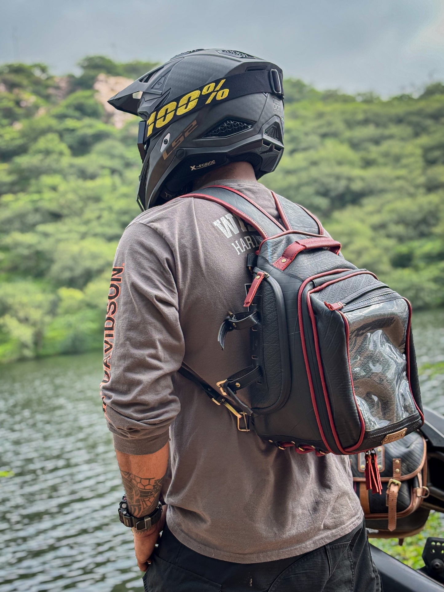 THE JARAKH - TANK BAG