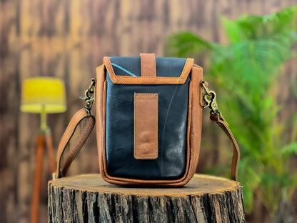 The Shan - Hybrid Tank Pouch