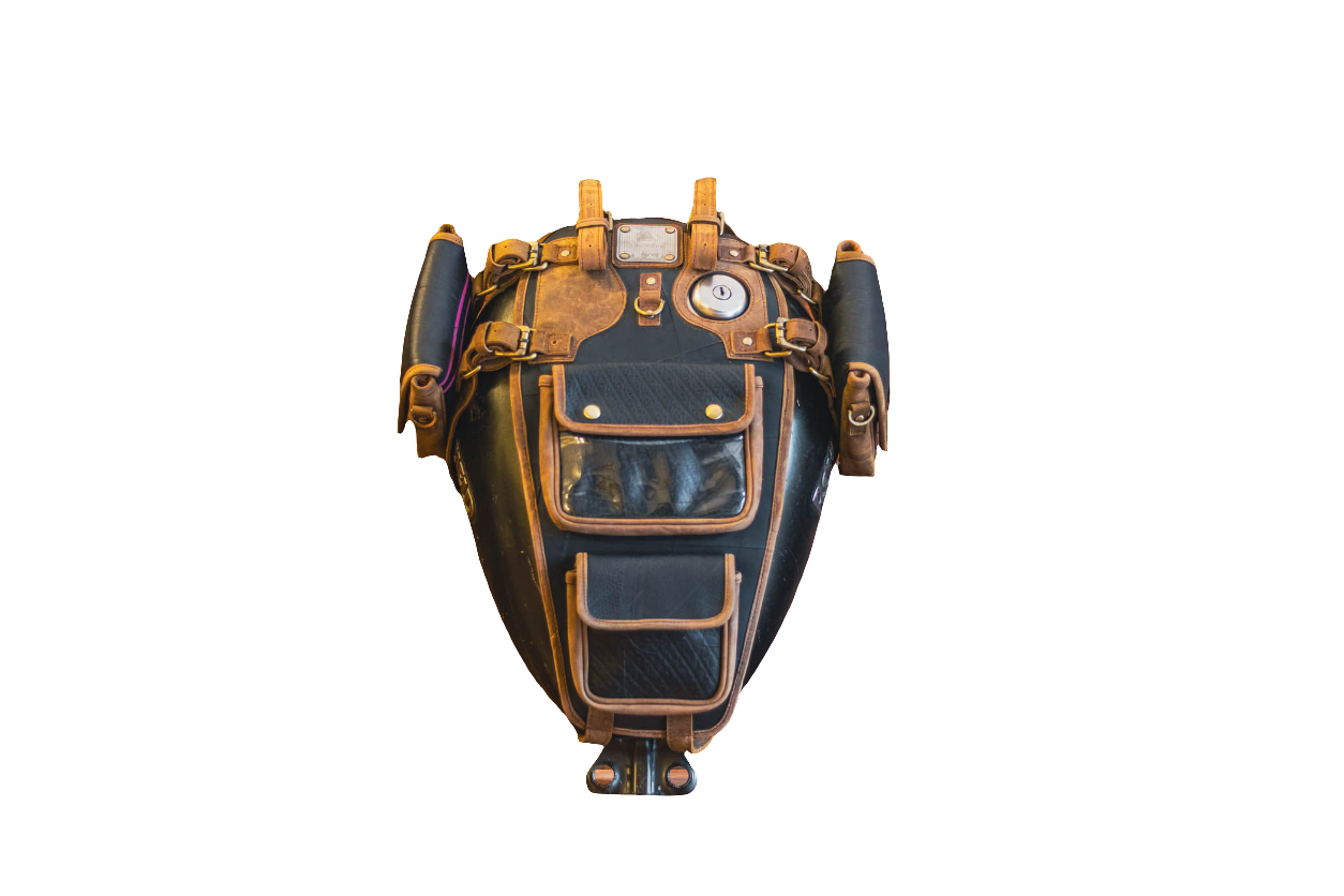 TANK ARMOUR - Off SET FUEL CAP